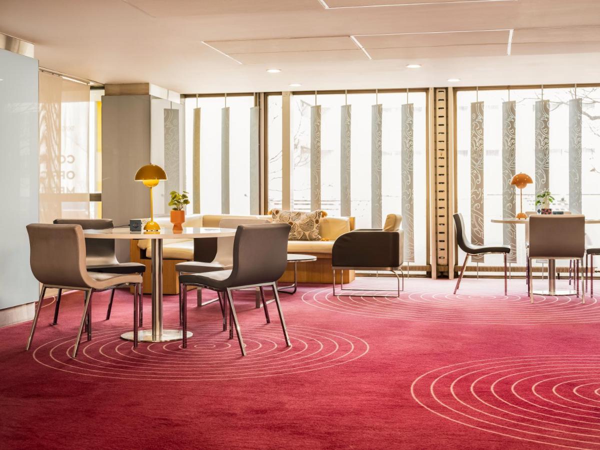 Отель Mercure Paris Centre Tour Eiffel Экстерьер фото